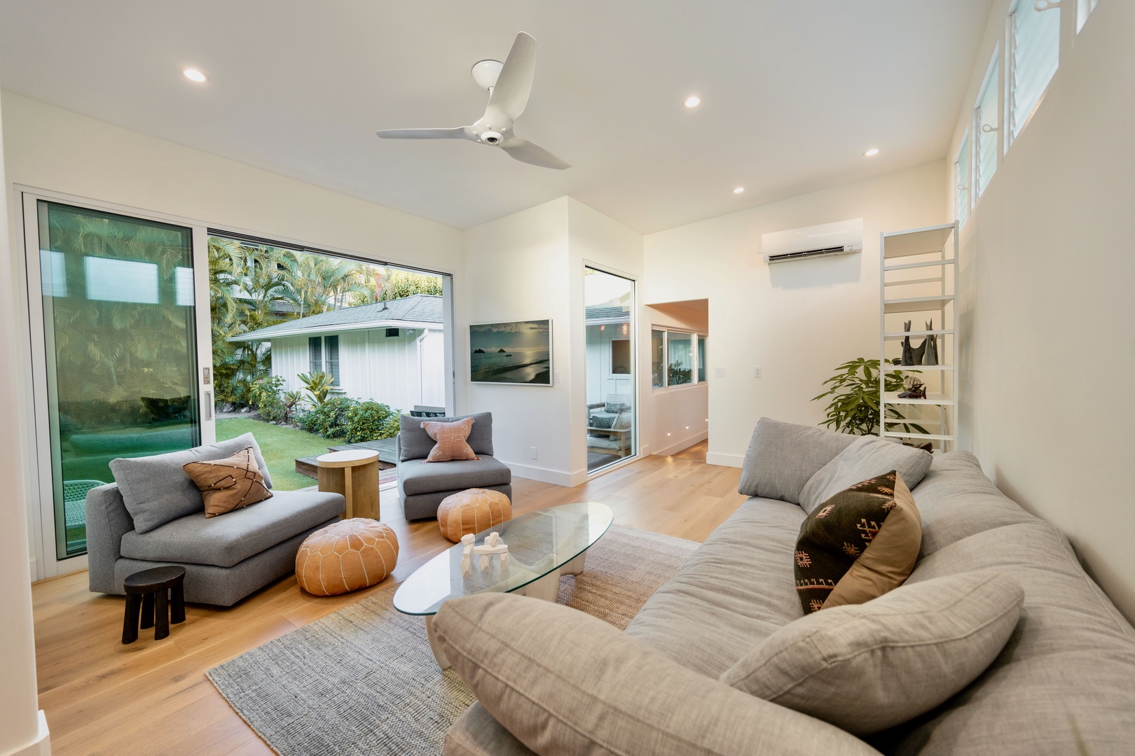 Kailua Vacation Rentals, Lanikai Ola Nani - Relax in this breezy, island-inspired lounge where natural textures and soothing tones set the scene for tranquil days.