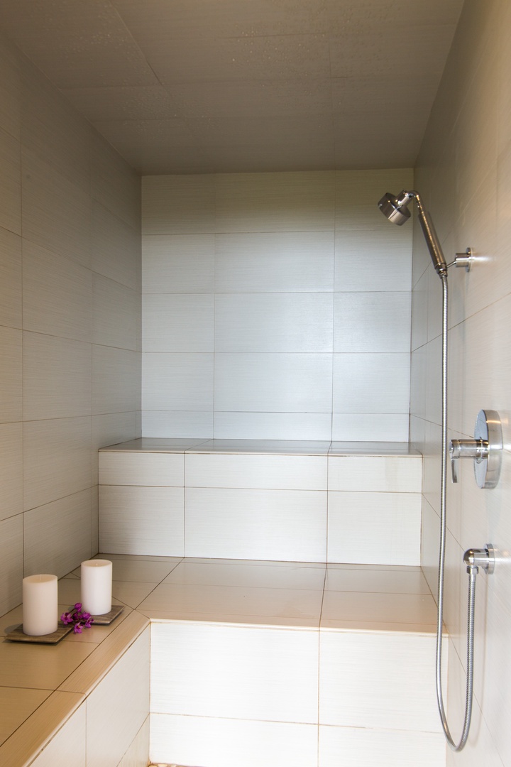 Princeville Vacation Rentals, Hanalei Plantation Villa - Relax and rejuvenate in the modern steam room, designed for a spa-like experience at home.