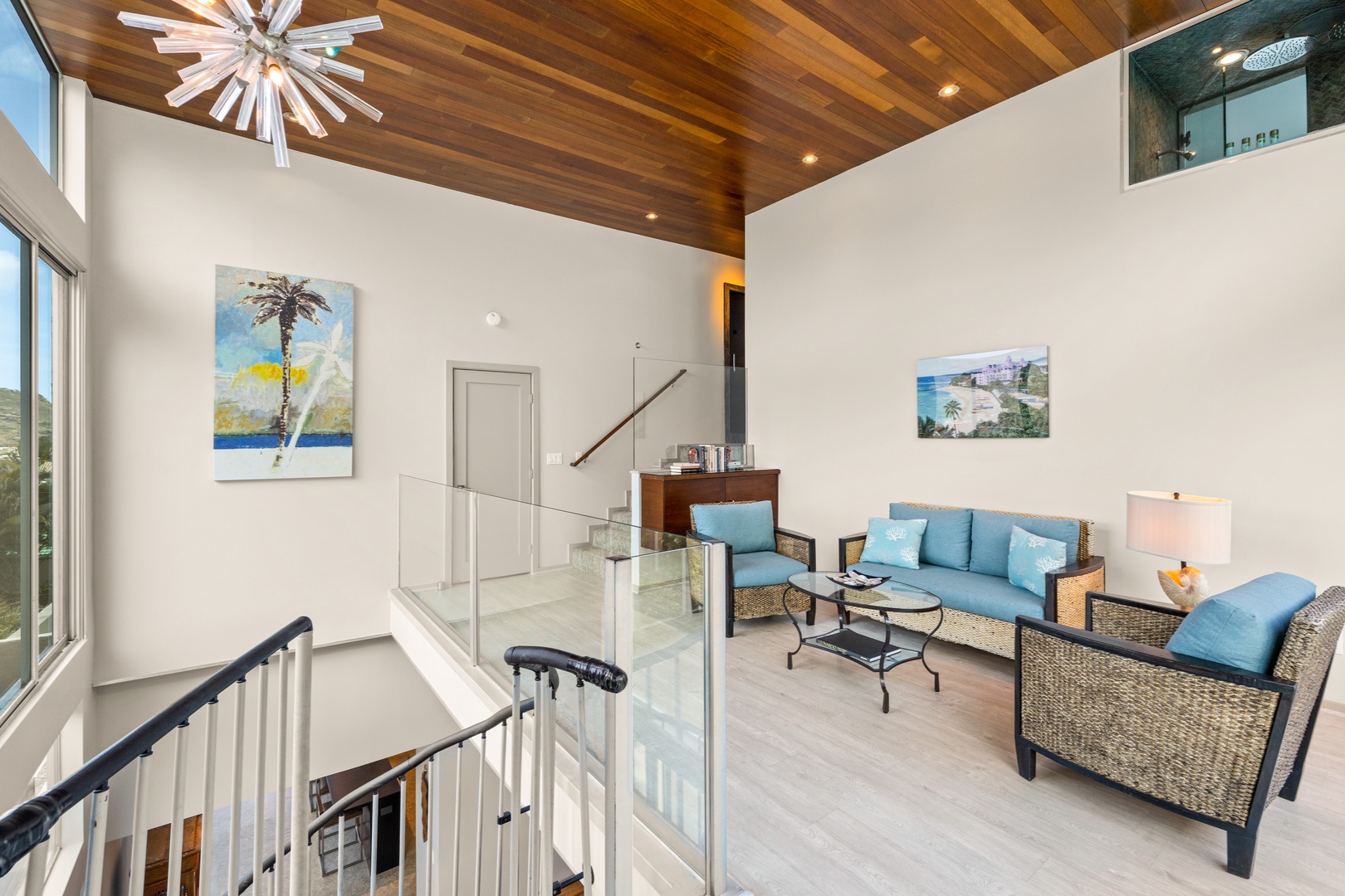 Honolulu Vacation Rentals, Villa Luana - Additional seating area at the top of the spiral stairs, opening to the pool.