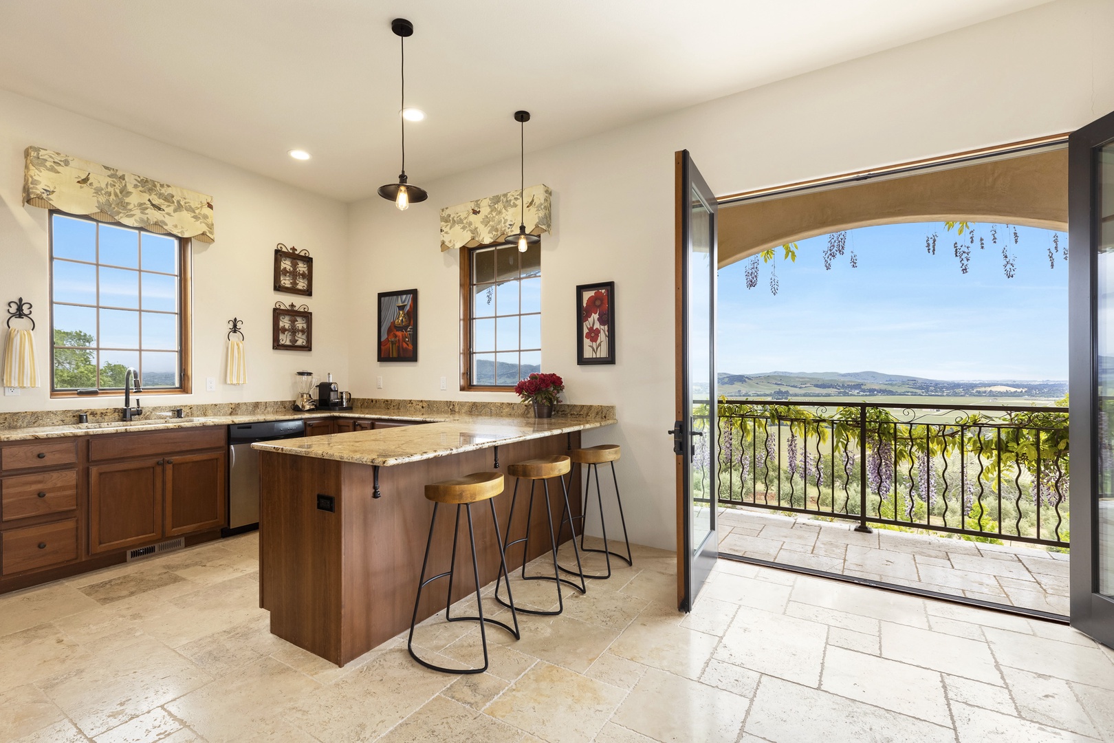 Fairfield Vacation Rentals, Villa Capricho - Gorgeous views from the guest house kitchen