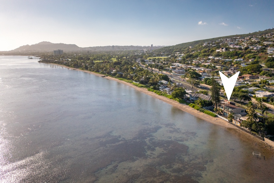 Honolulu Vacation Rentals, Wailupe Seaside 6 Bedroom - Wailupe Seaside Views