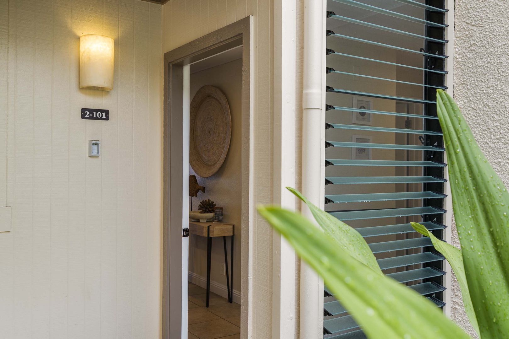 Kailua Kona Vacation Rentals, Keauhou Kona Surf & Racquet 2101 - Welcome to Keauhou Kona Surf & Racquet 2101! Take your first step into your home away from home!