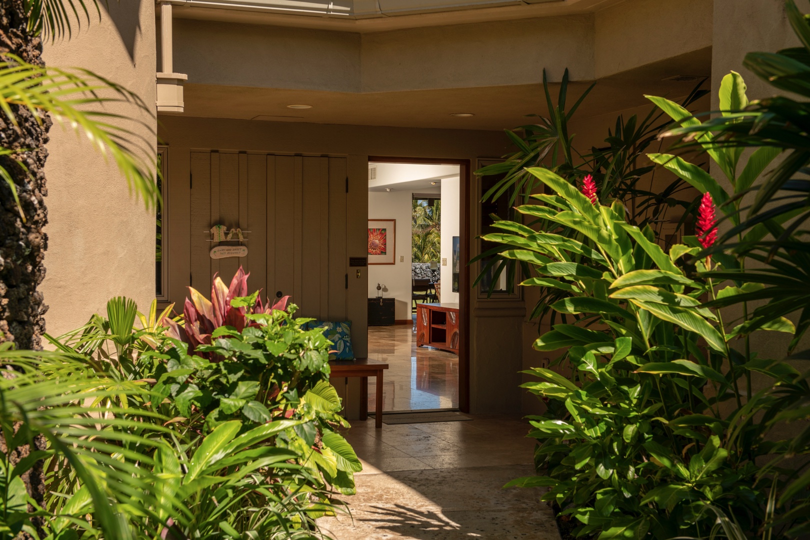Kailua Kona Vacation Rentals, 3BD Golf Villa (3101) at Four Seasons Resort at Hualalai - Villa entrance.