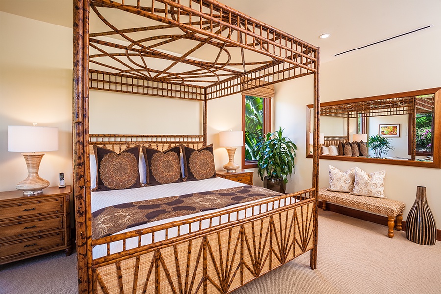 Wailea Vacation Rentals, Castaway Cove C201 at Wailea Beach Villas* - Hallway to Third Bedroom/Bath and Laundry Room