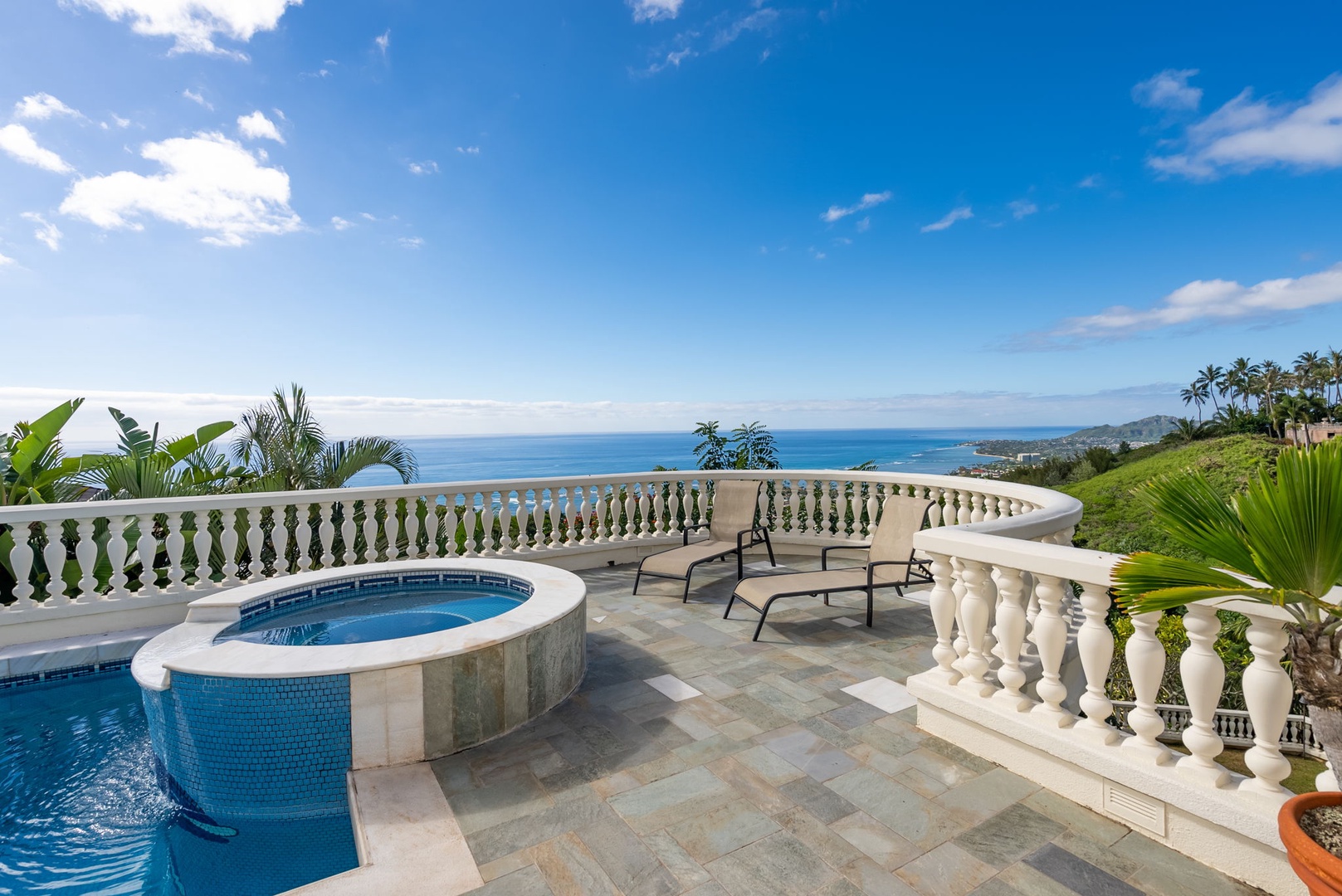 Honolulu Vacation Rentals, Hawaii Ridge Getaway - Spa pool on the roof deck with poolside loungers.