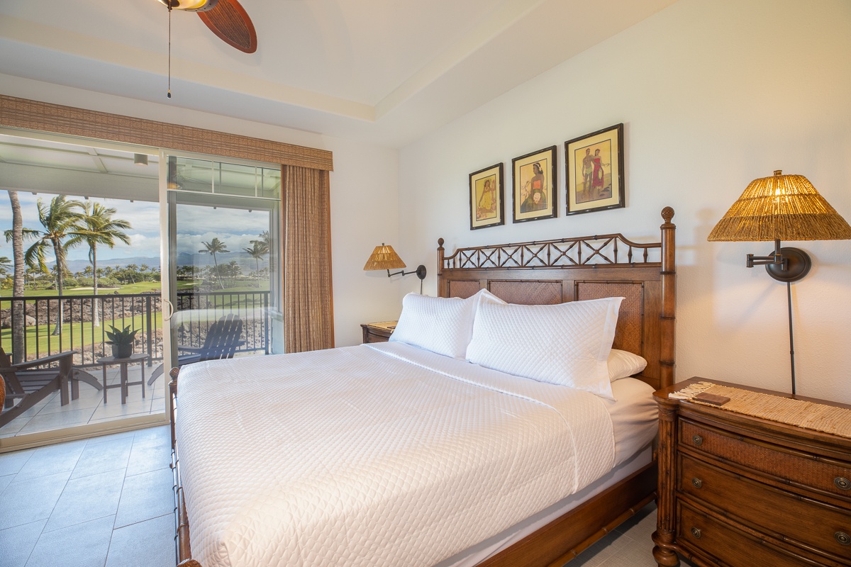 Kamuela Vacation Rentals, Mauna Lani Golf Villas C1 - Main bedroom with king bed upstairs with ensuite bathroom