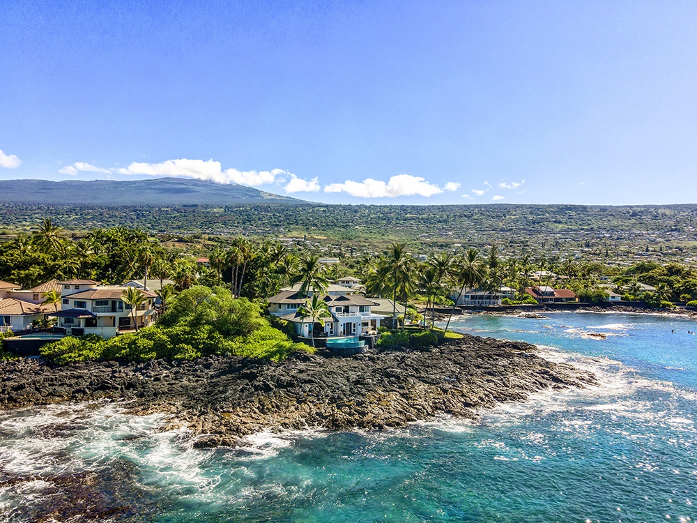 Kailua Kona Vacation Rentals, Ali'i Point #9 - Aerial shot showing just how close to the Ocean the home is