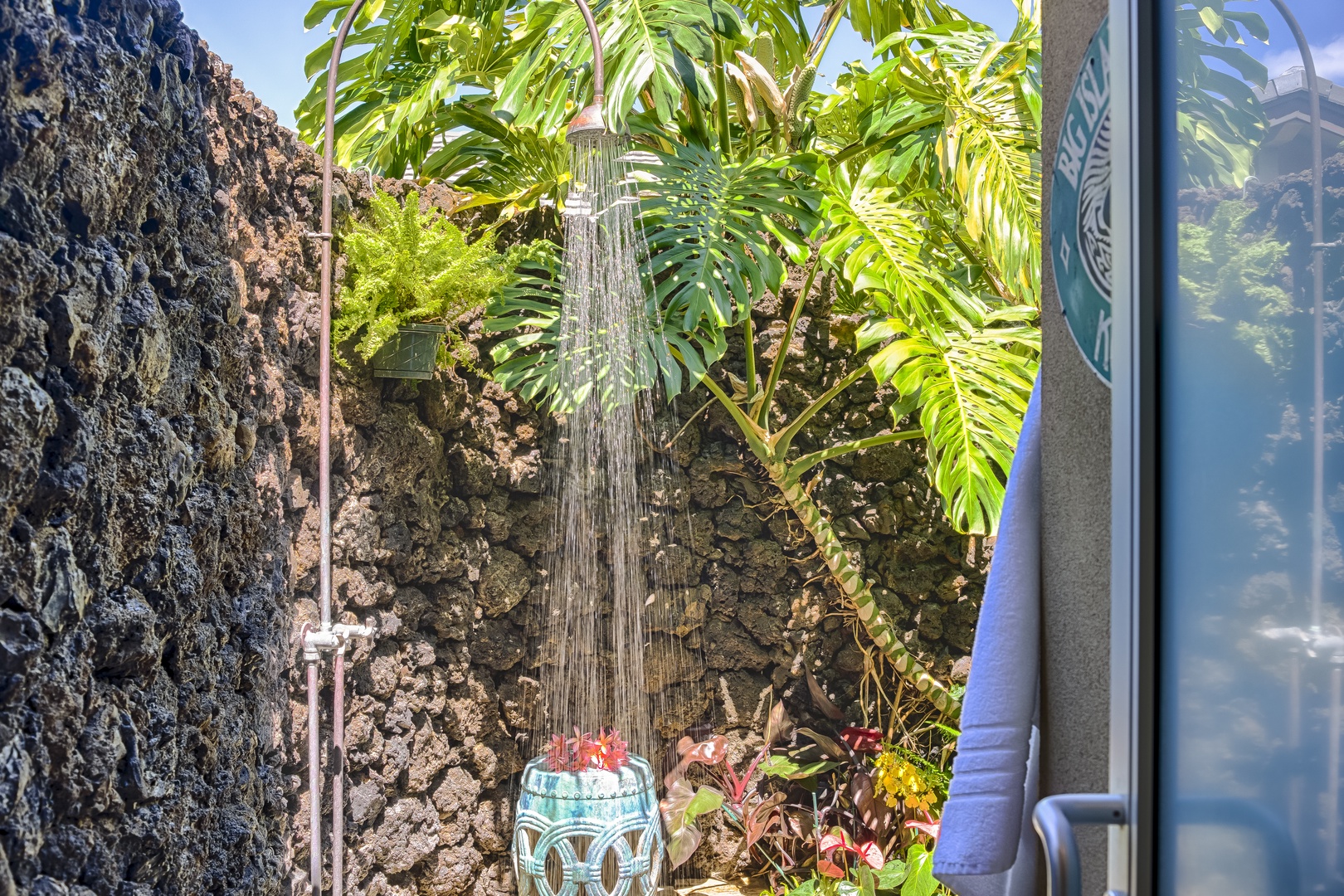 Kamuela Vacation Rentals, Villages at Mauna Lani Resort Unit # 728 - Outdoor shower garden