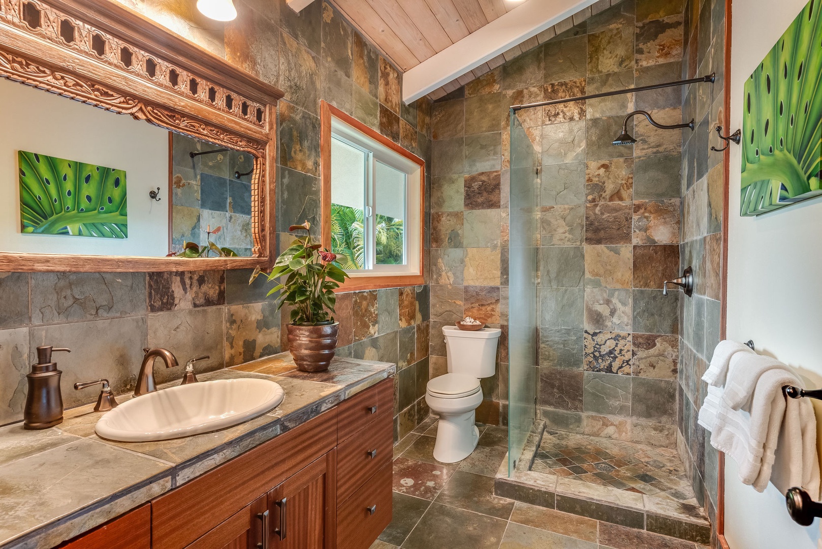 Kailua Kona Vacation Rentals, Kona Beach Bungalows** - Hoku ensuite bathroom with enclosed walk-in shower