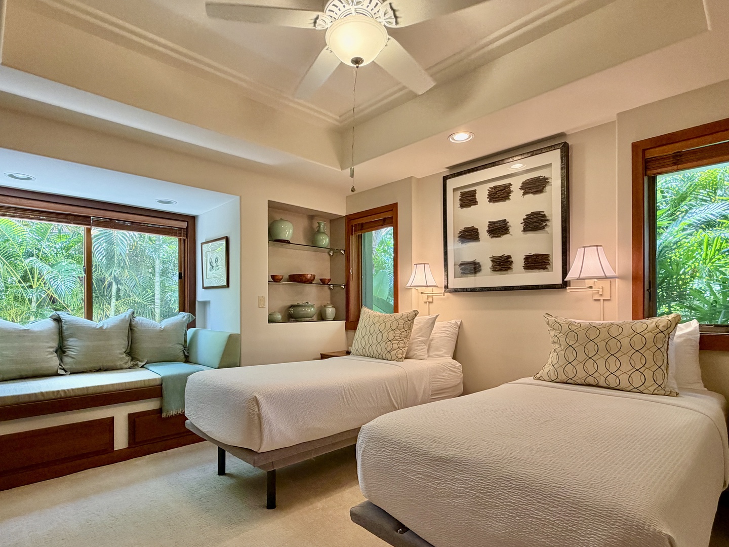 Kailua-Kona Vacation Rentals, 2BD Hillside Villa (6102) at Hualalai Resort - Bedroom 2 shown in the twin-bed configuration.