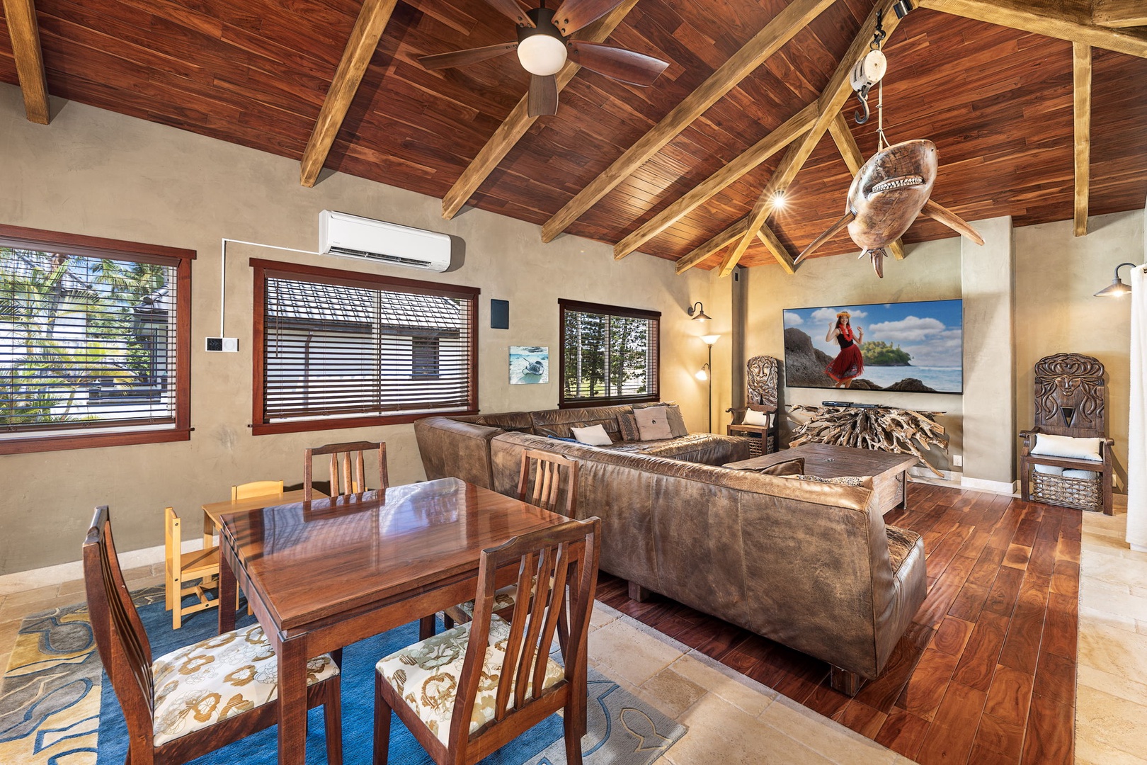 Kailua Kona Vacation Rentals, Mermaid Cove - Spacious layout with game table and sectional seating—ideal for puzzles, cards, or family movie marathons.