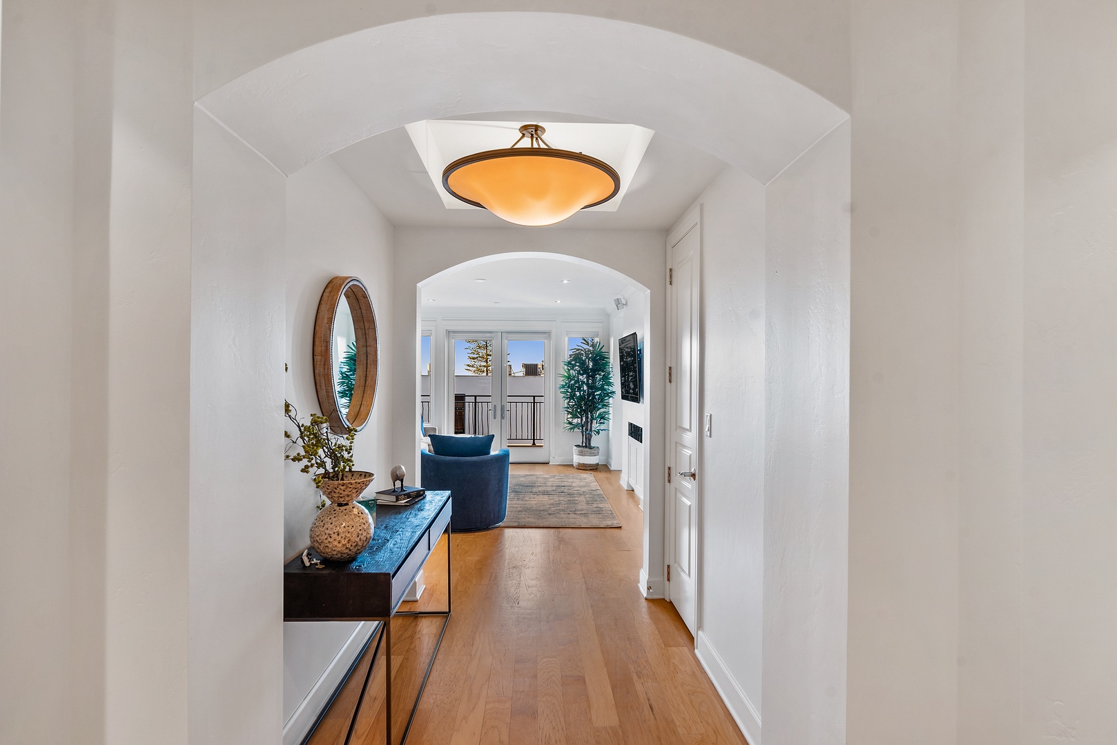 La Jolla Vacation Rentals, Montefaro in the Village of La Jolla - Style and comfort were top of mind when styling this home