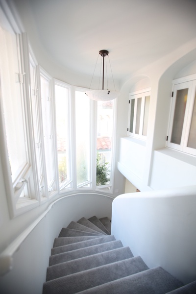 Lahaina Vacation Rentals, Blue Sky Villa* - Main Staircase