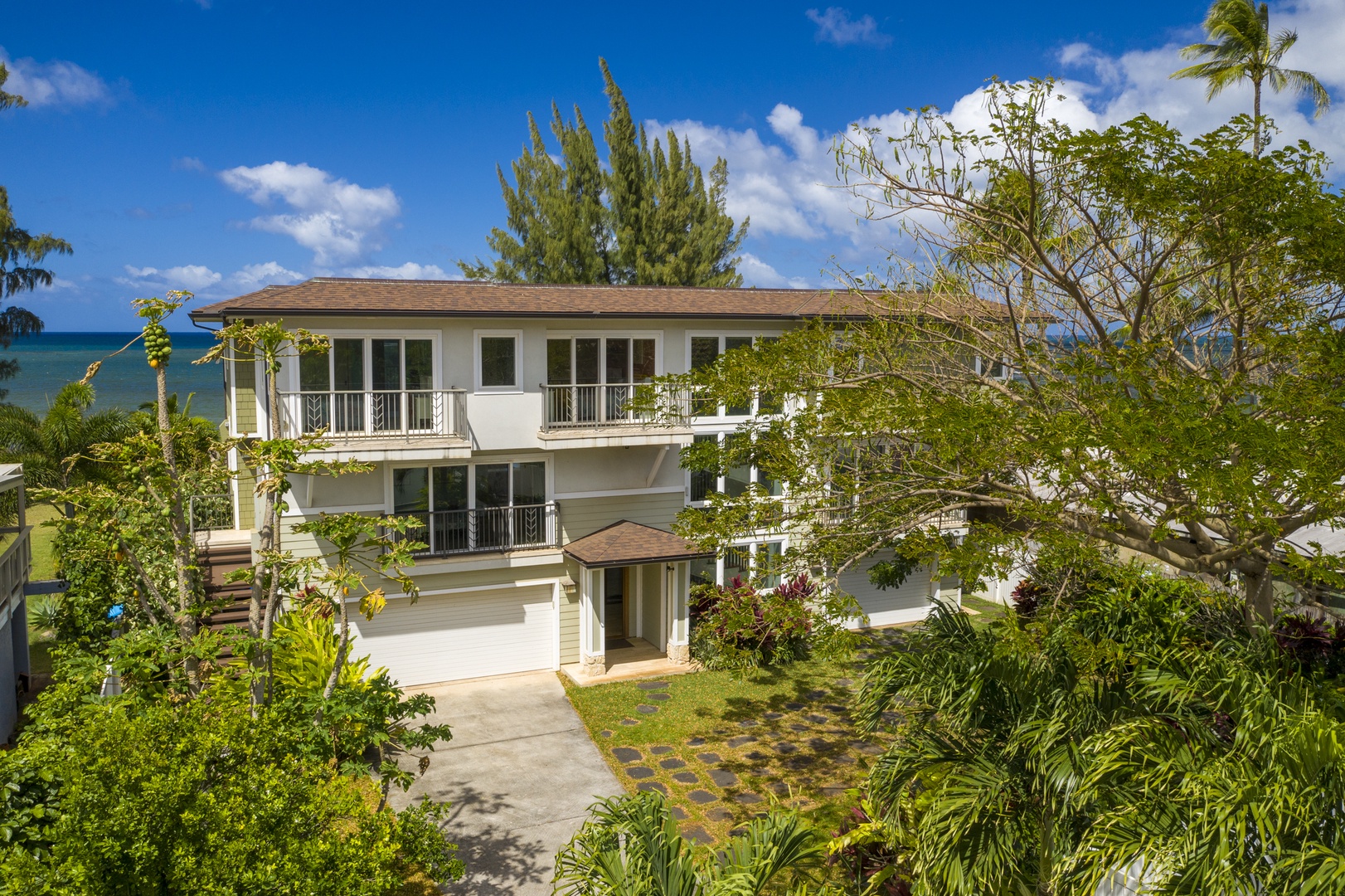 Waialua Vacation Rentals, Waialua Beachfront Estate - 