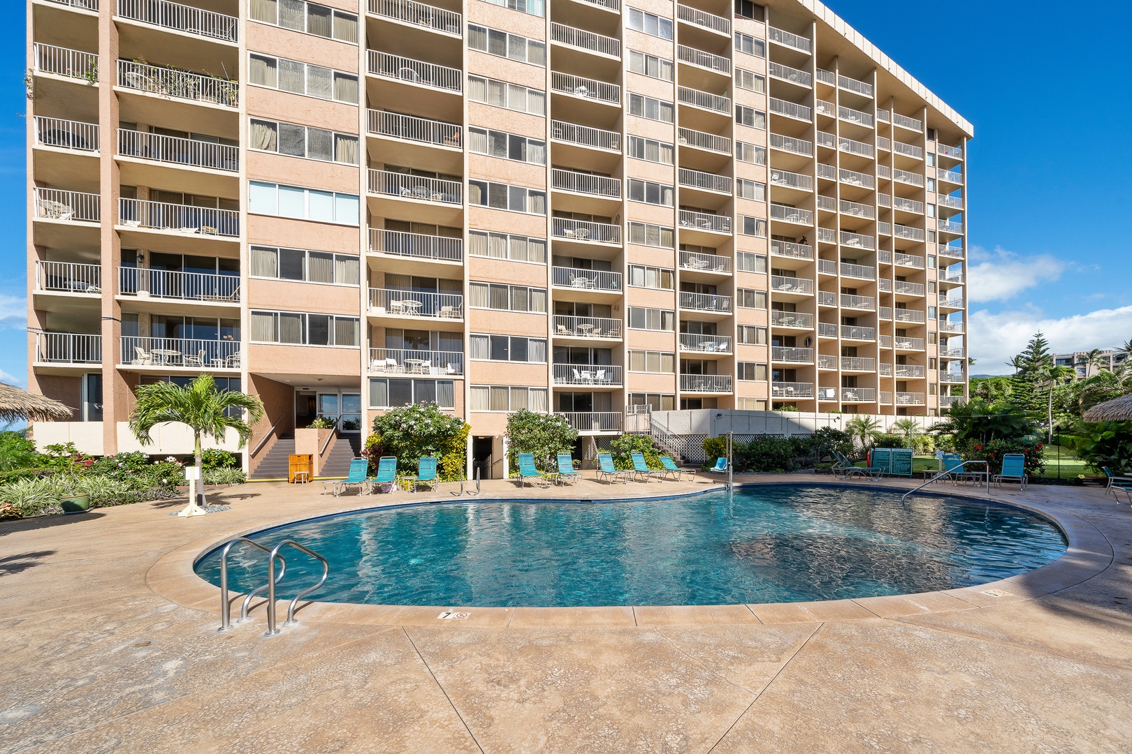 Lahaina Vacation Rentals, Royal Kahana 1010 - Another look at Royal Kahana 1010’s inviting pool and sunny surroundings.