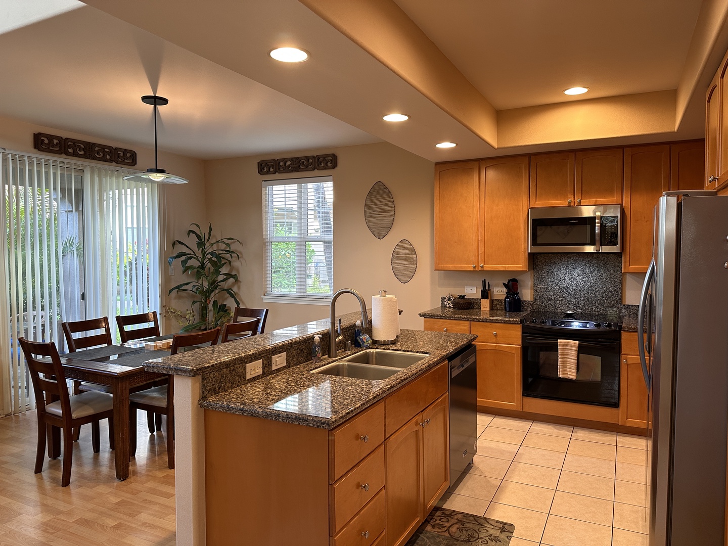 Waikoloa Vacation Rentals, Waikoloa Colony Villas 2101 - Fully-stocked kitchen for crafting delightful meals.