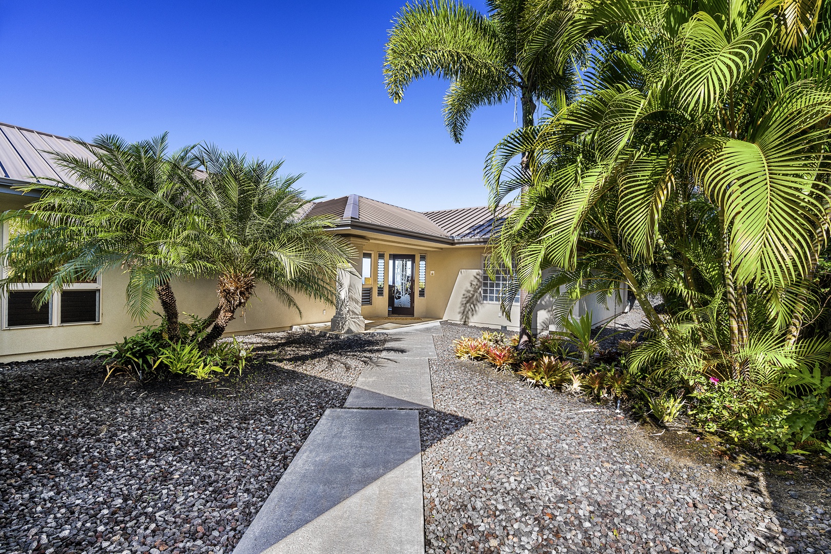 Kailua Kona Vacation Rentals, Hale Aikane - Home entrance