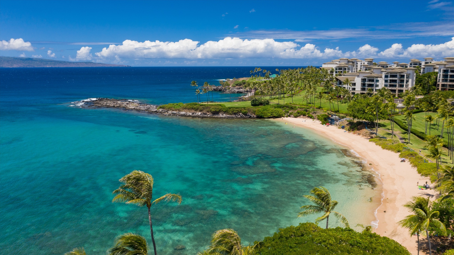 Kaanapali Vacation Rentals, Sea Shells Beach House on Ka`anapali Beach* - The Stunningly Beautiful and Calm Waters of Kapalua Bay and Beach