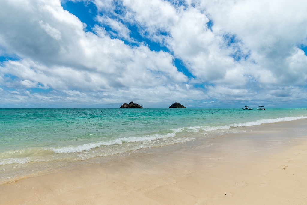 Kailua Vacation Rentals, Lanikai Ohana Hale - View of the Mokulua Island just a short walk away!