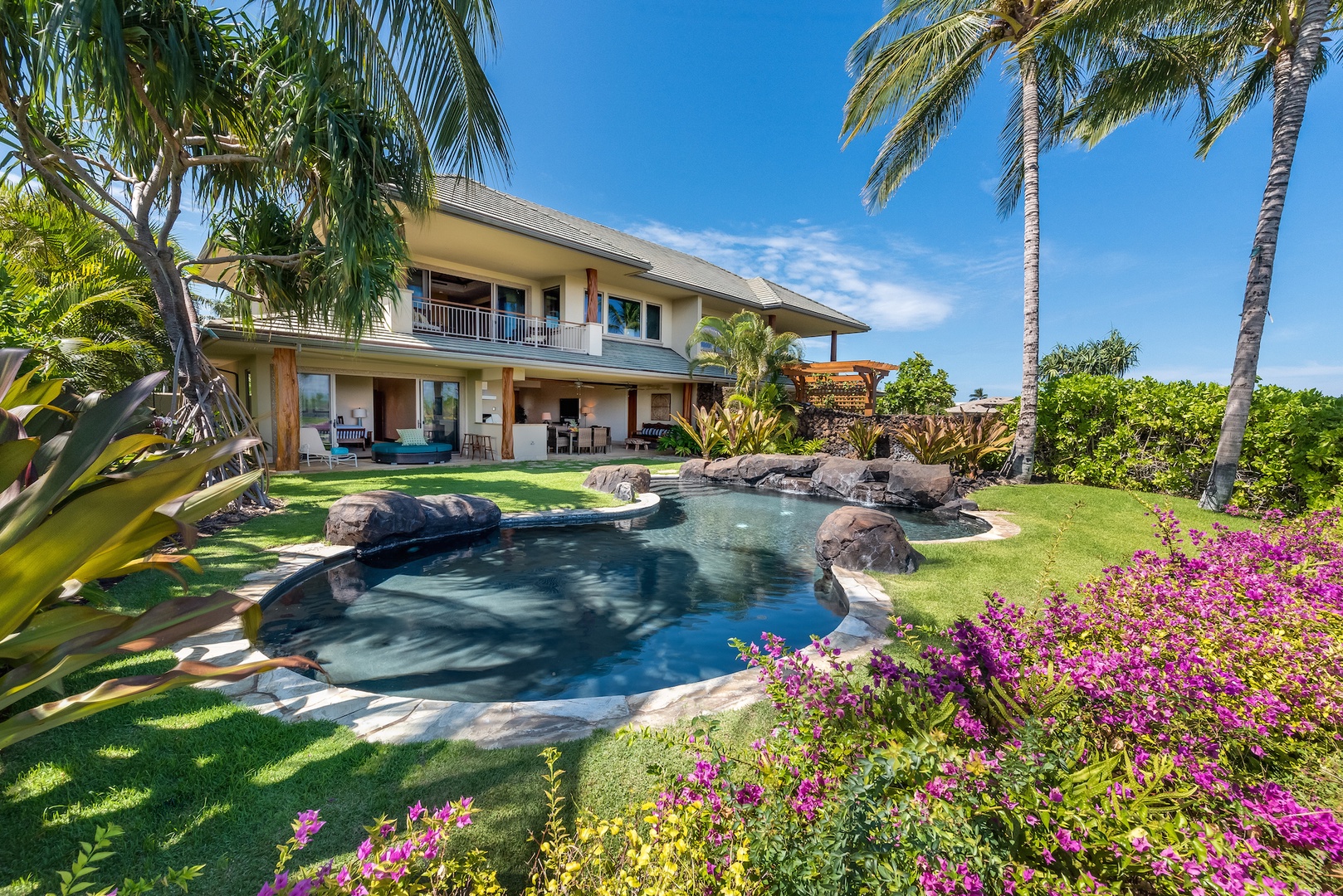 Kamuela Vacation Rentals, 3BD OneOcean (1C) at Mauna Lani Resort - Free-form Pool and Lush Landscaping Provide a Peaceful Retreat to Spend the Day