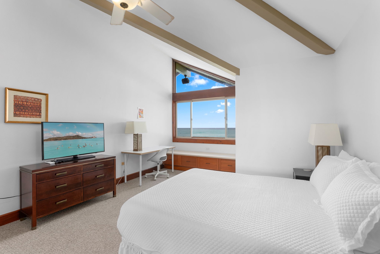 Waianae Vacation Rentals, Konishiki Beachhouse - 4BD - 