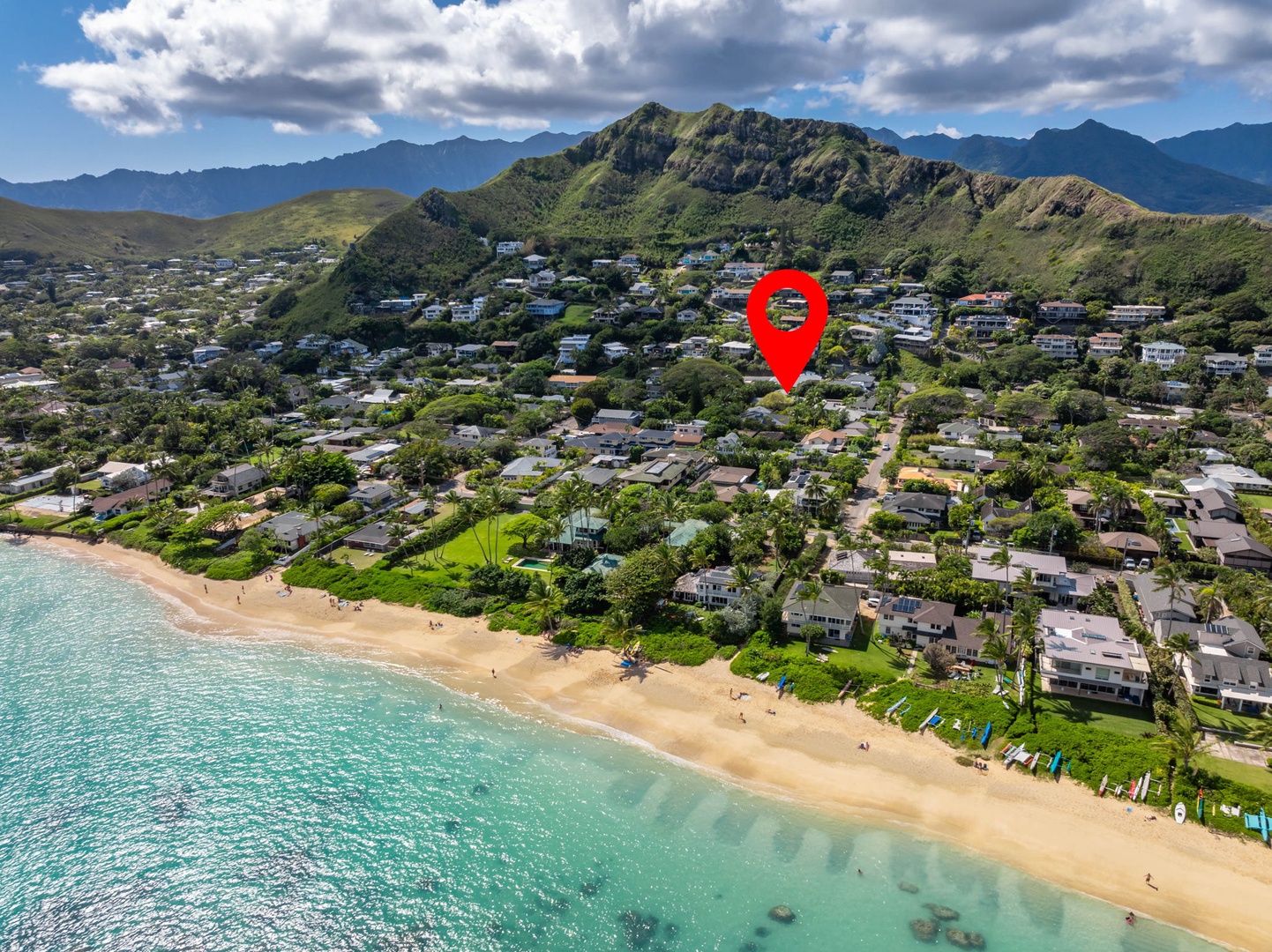 Kailua Vacation Rentals, Nohie Lanikai - Steps from the beach! Enjoy easy access to turquoise waters and soft sand.