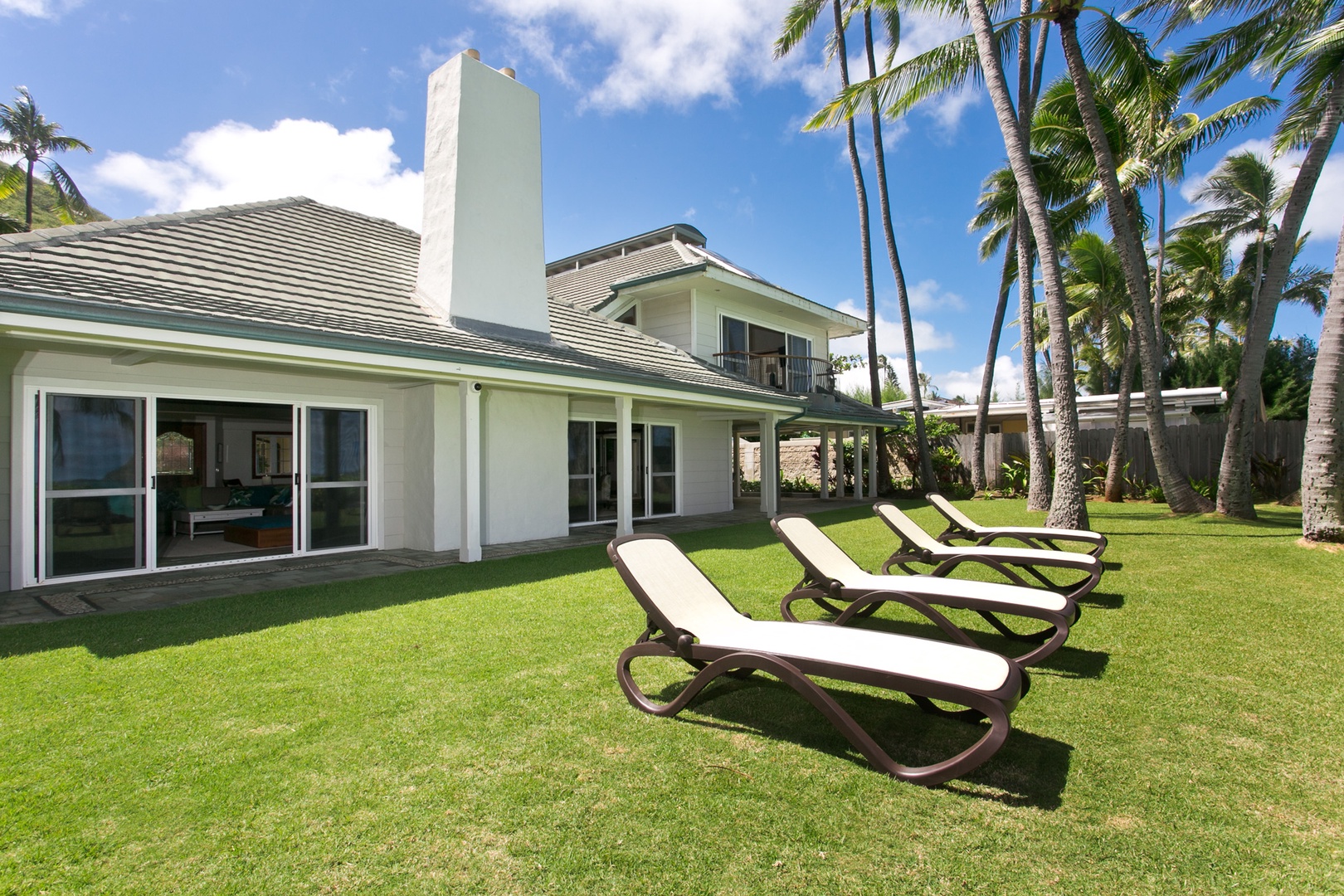 Kailua Vacation Rentals, Hale Melia* - Unwind on our yard's sun loungers and feel the tropical breeze.