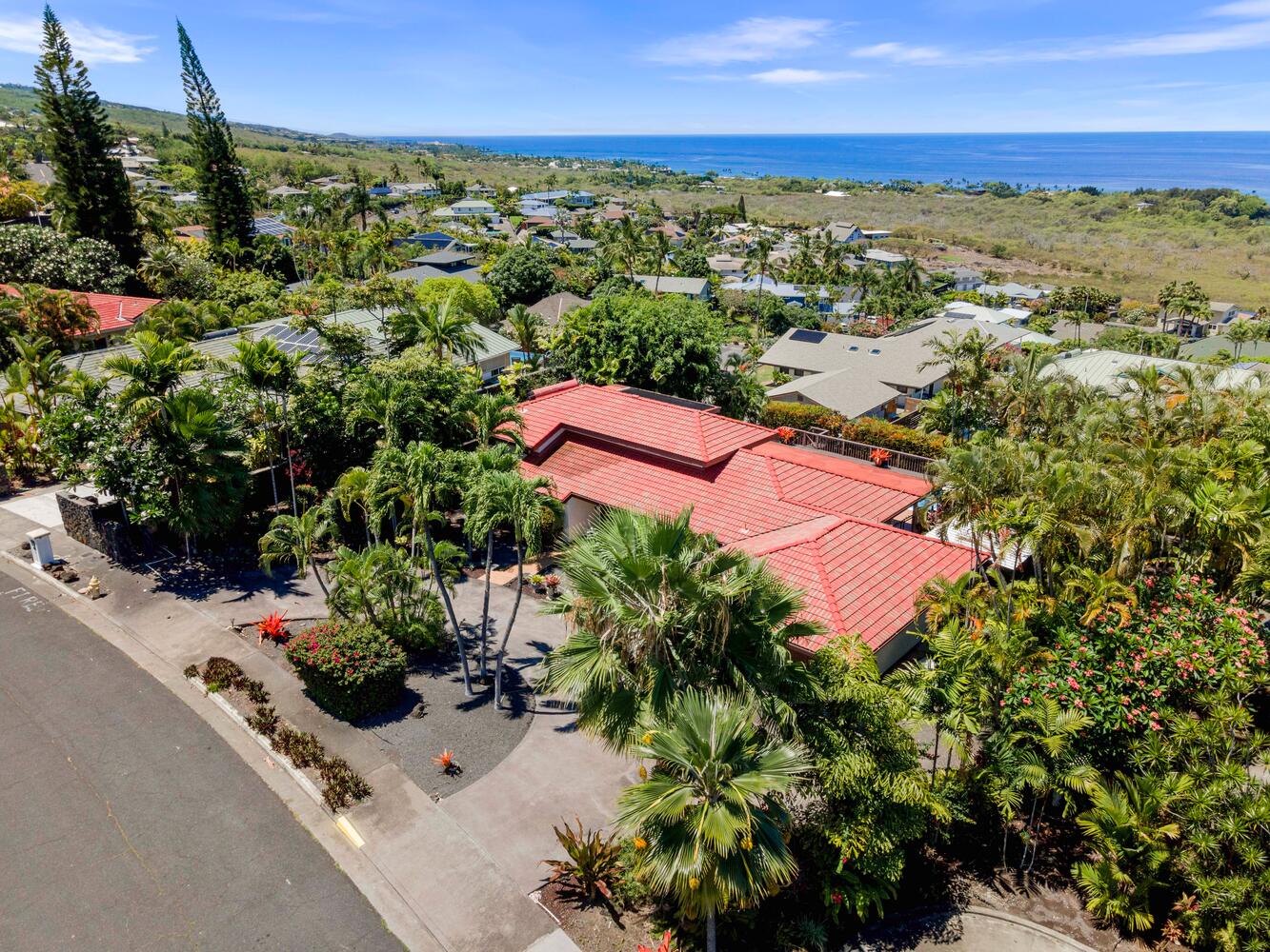 Kailua Kona Vacation Rentals, Kona Dreams - Aerial shot of your home away from home.