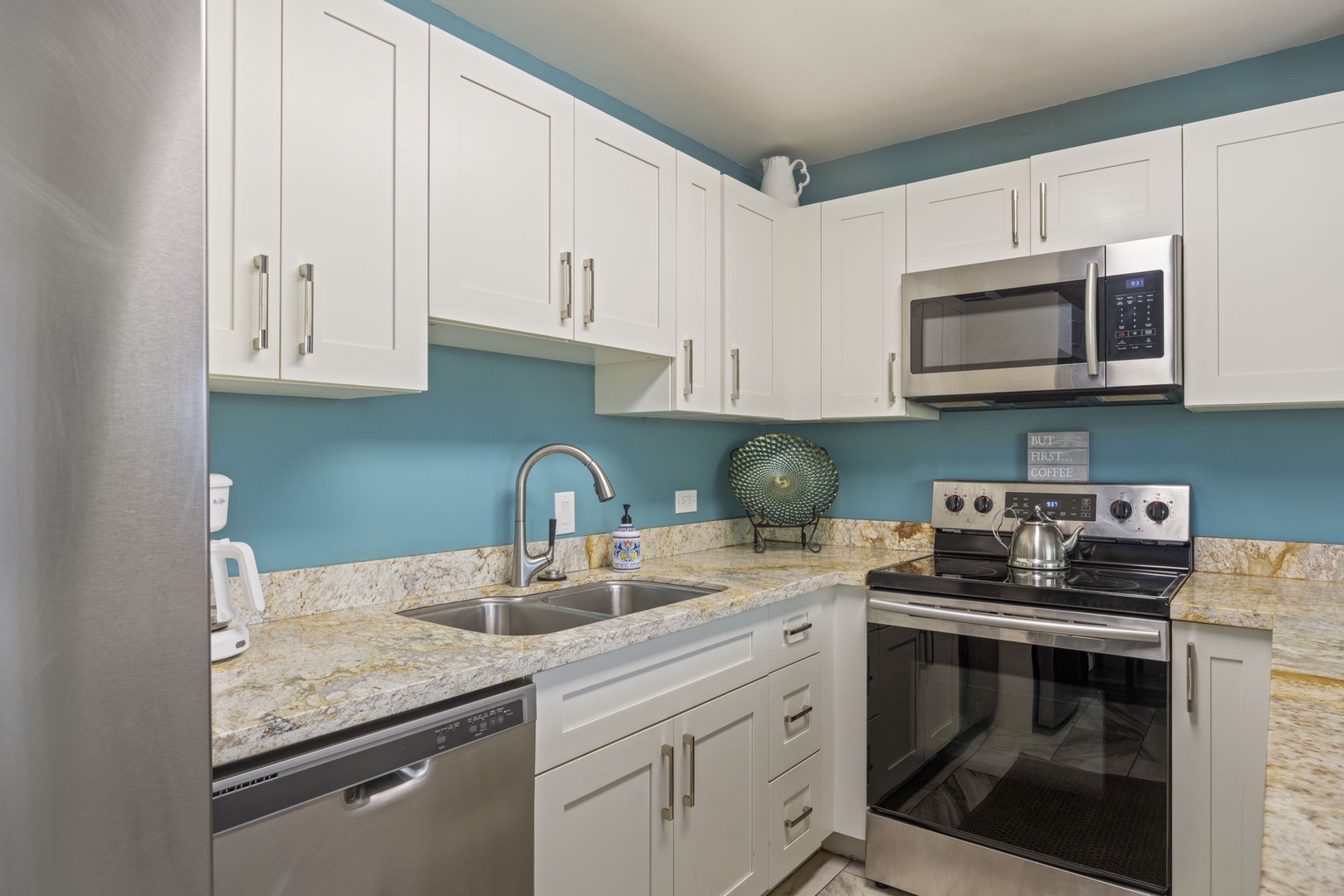 Kihei Vacation Rentals, Kihei Alii Kai C206 - Start the morning at the coffee corner, pour-over set up before anyone's fully awake.