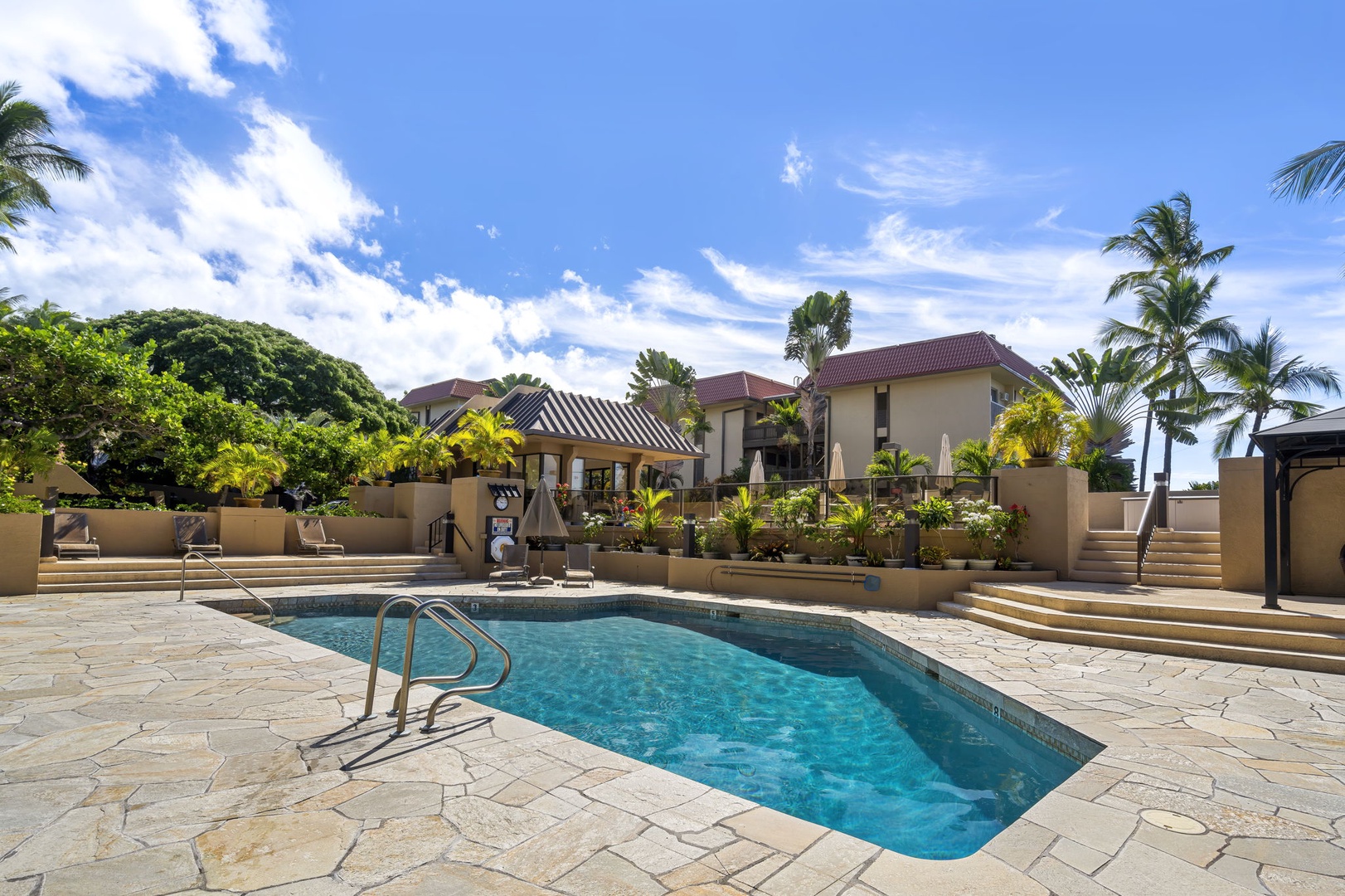 Kailua Kona Vacation Rentals, Kona Pacific C416 - Resort-style pool area, perfect for cooling off in a tropical setting.