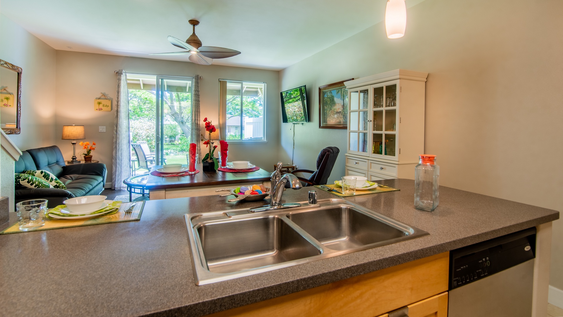 Kapolei Vacation Rentals, Hillside Villas 1538-2 - Enjoy movie night on the TV or game night at the table.