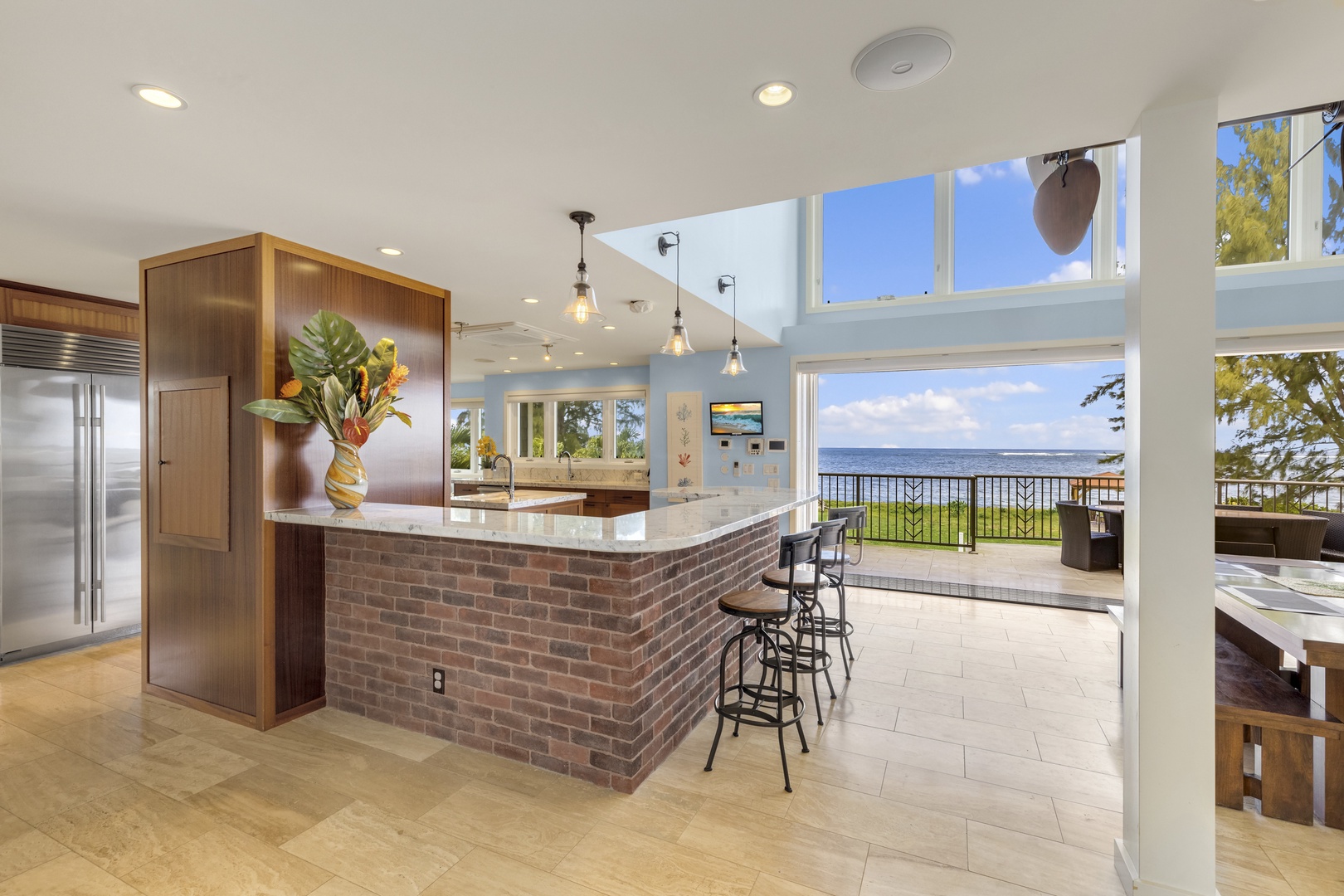 Waialua Vacation Rentals, Waialua Beachfront Estate - Cook with an ocean view!