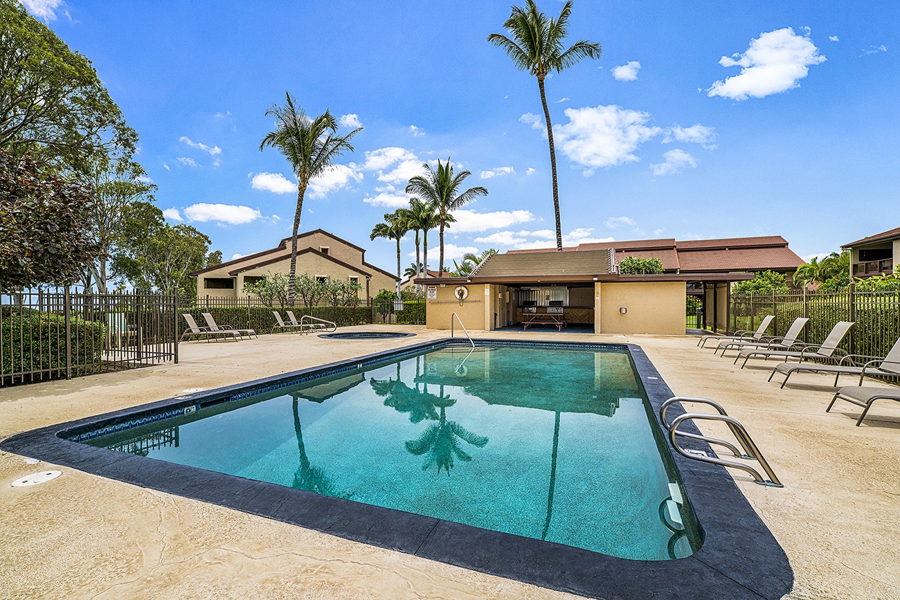 Waikoloa Vacation Rentals, Waikoloa Villas F-100 - Complex shared pool