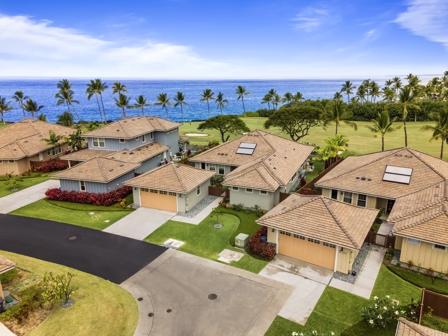 Kailua Kona Vacation Rentals, Holua Kai #27 - The gated community spreads along the coast, the water never far from any door.