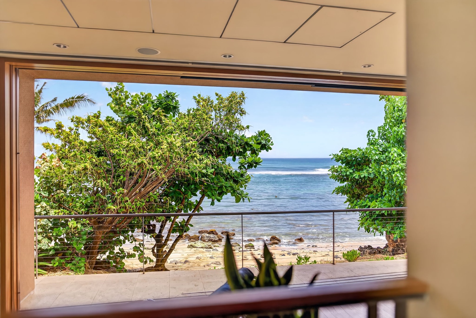 Haleiwa Vacation Rentals, HaleGator - The home's signature design frames uninterrupted views of the Pacific from nearly every angle.