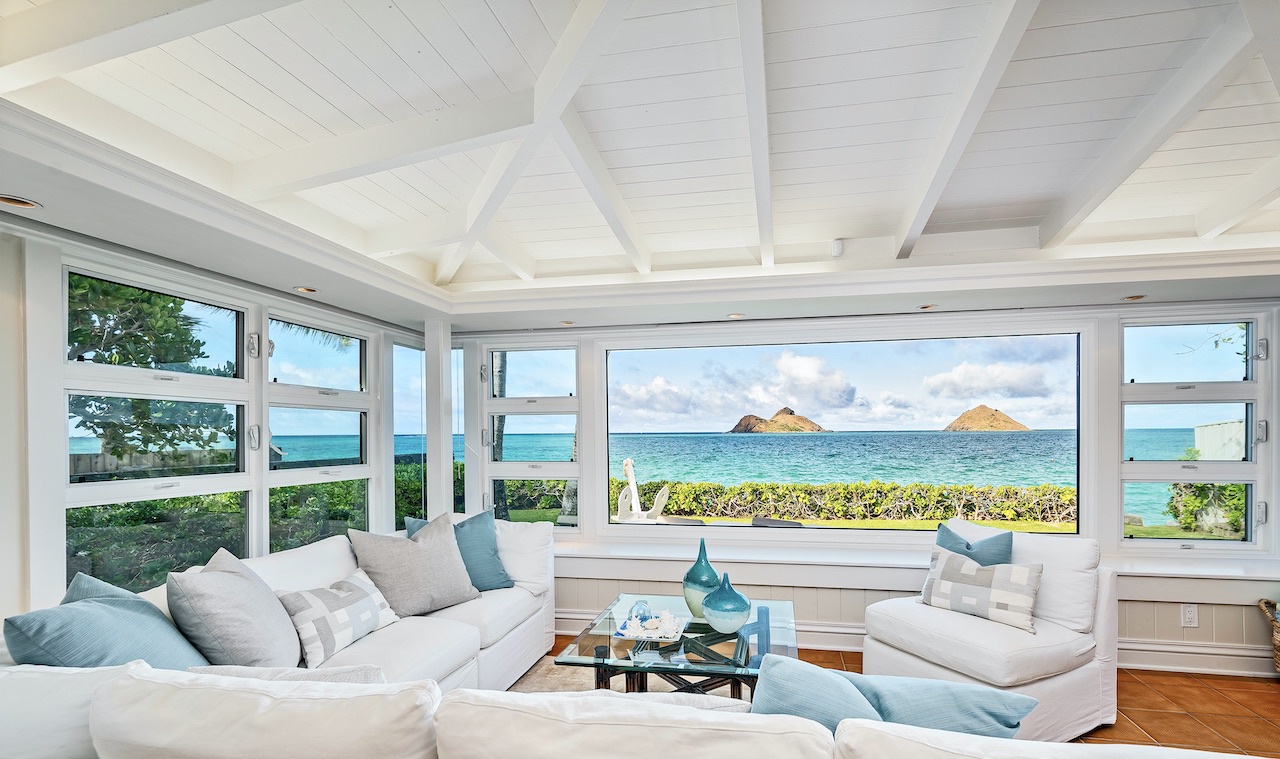 Kailua Vacation Rentals, Lanikai Seashore - This is the perfect space to gather and entertain