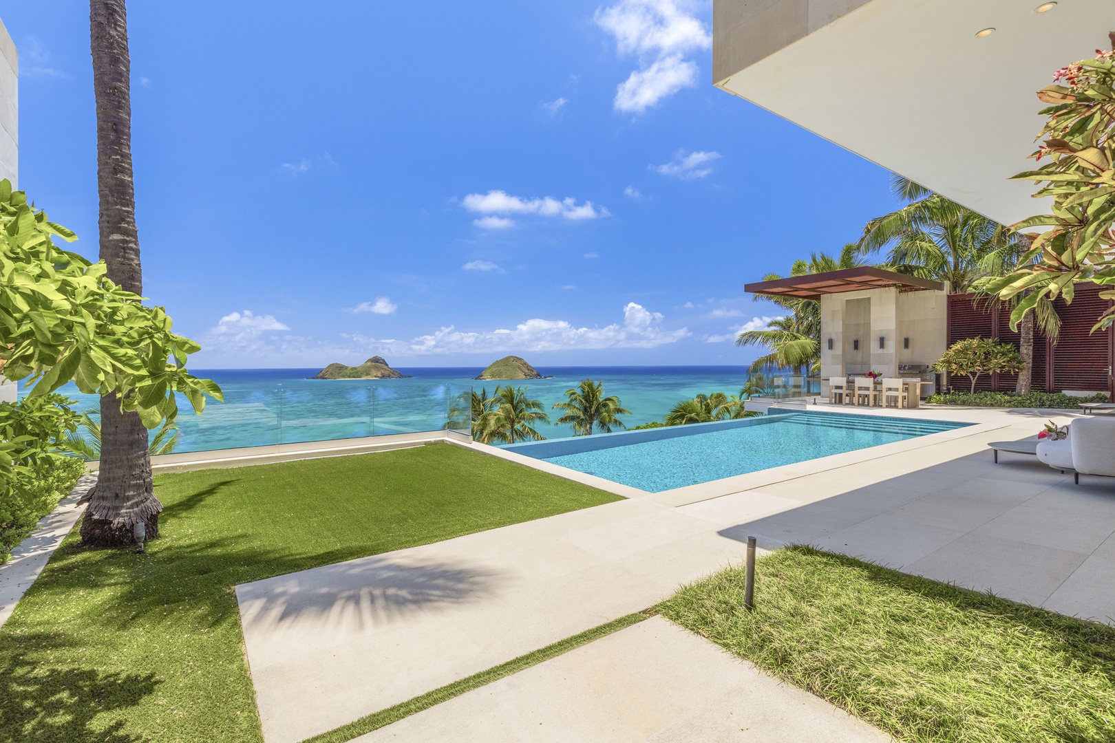 Lanikai Hillside Estate