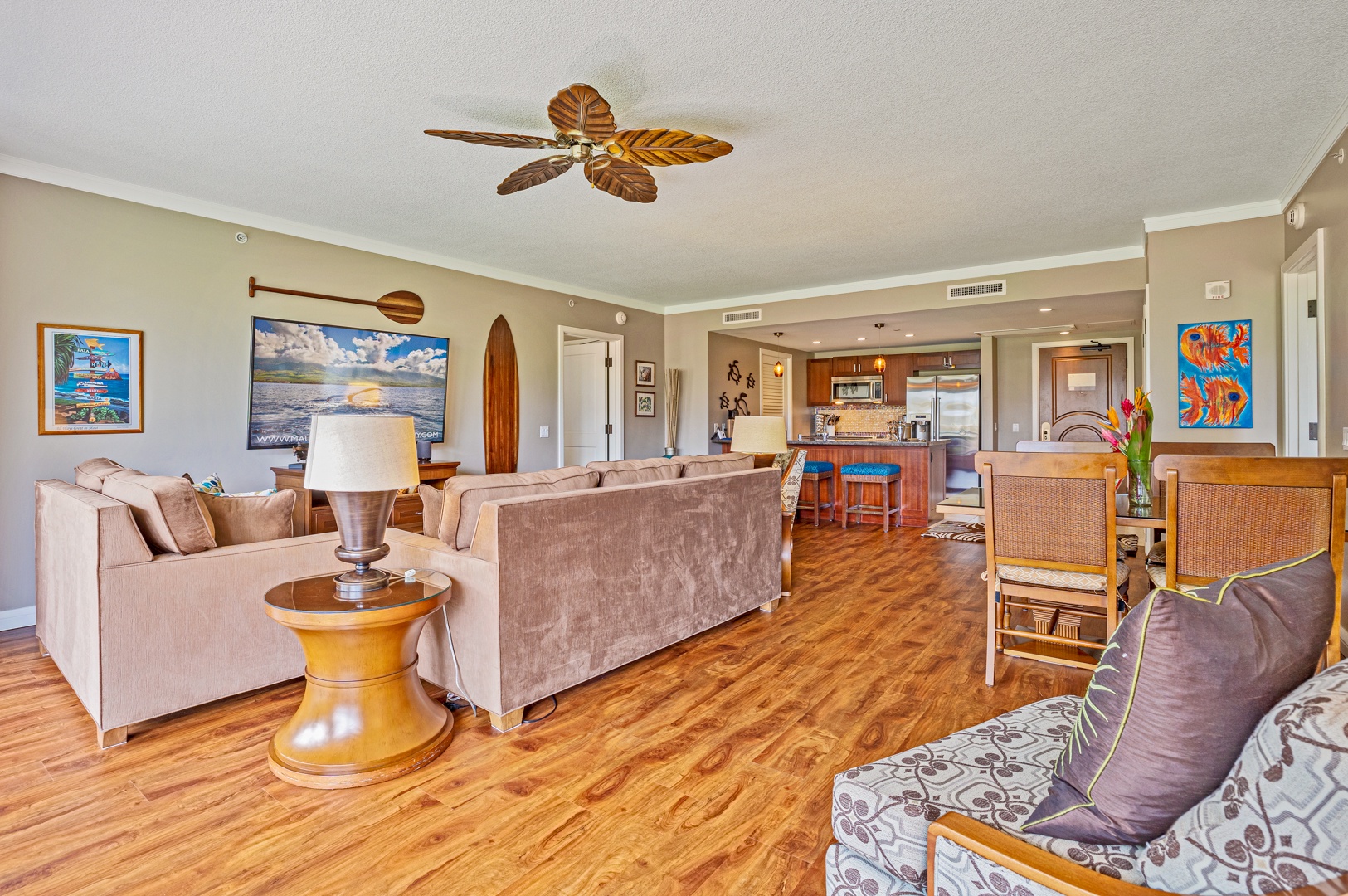 Lahaina Vacation Rentals, Honua Kai Konea 204 - Seamless flow and connection with an open floor plan.