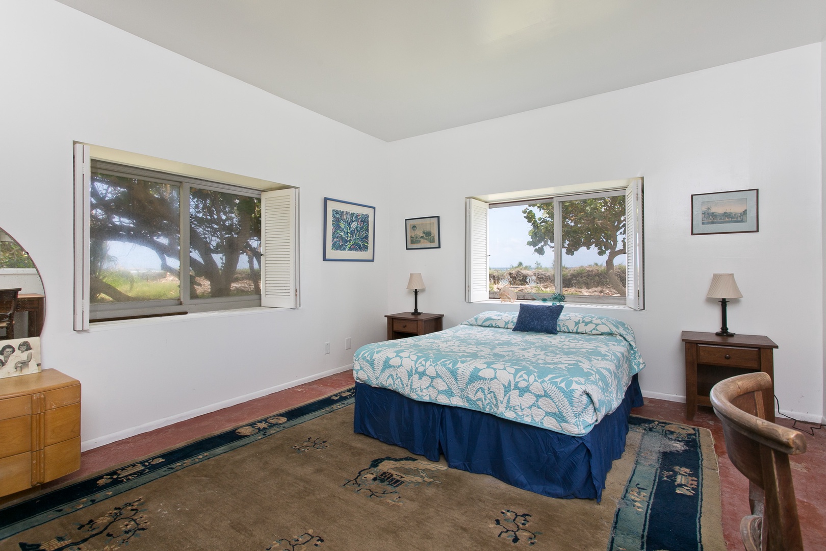 Laie Vacation Rentals, Waipuna Hale - Second primary suite.