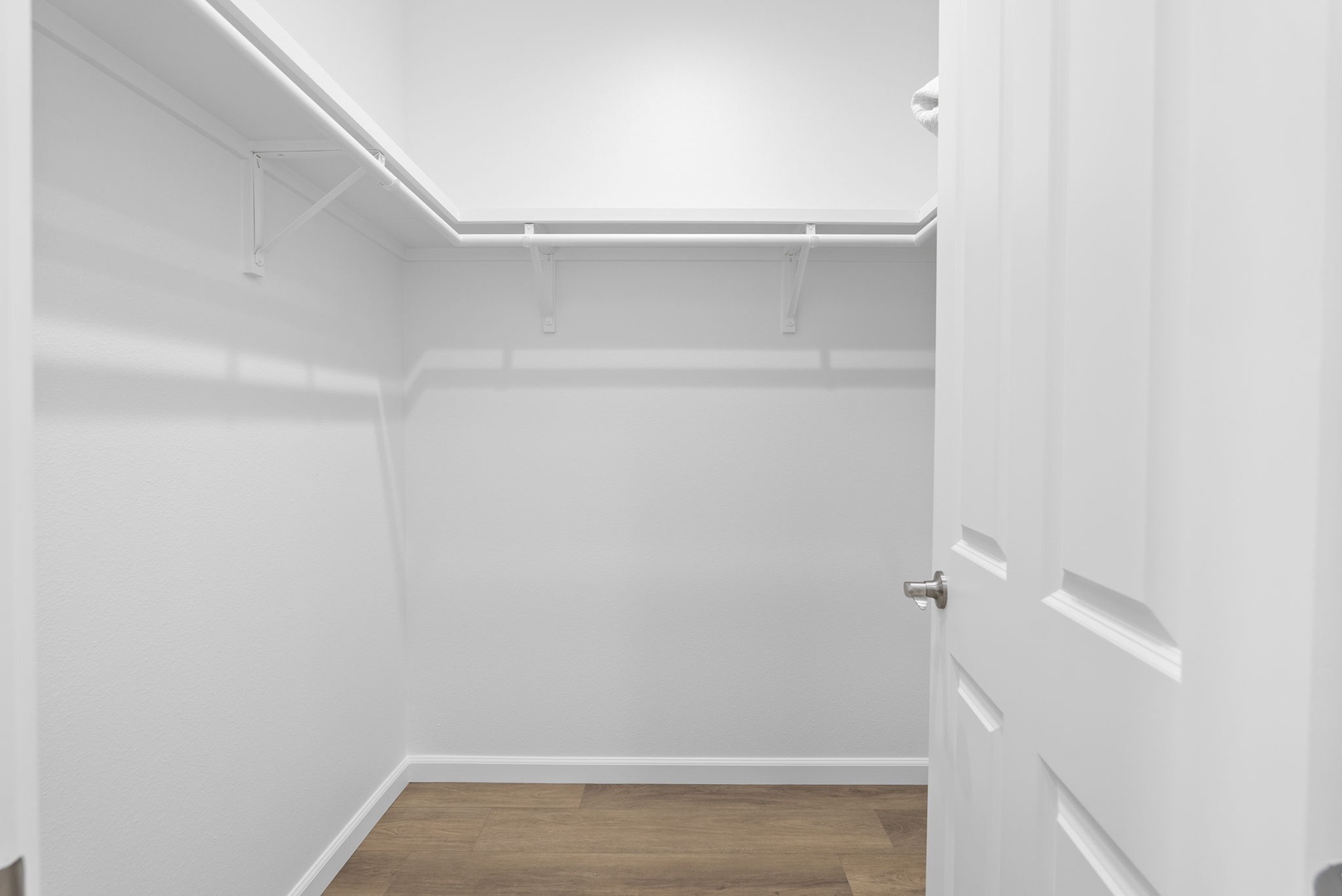 Waianae Vacation Rentals, Oceanfront Luxury Dream Estate - Walk-in closet with custom shelving and ample space for luggage, beach gear, or extended stays.