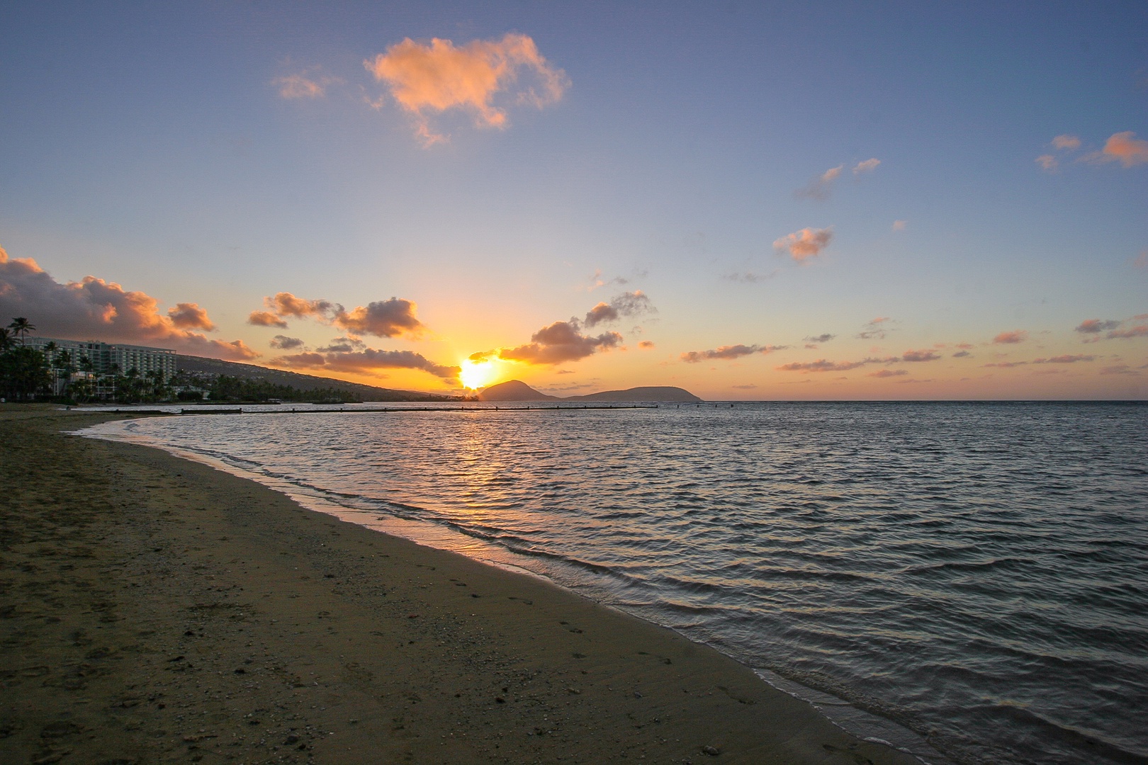 Honolulu Vacation Rentals, Kahala Cottage - Kahala Beach is perfect for sunset walks