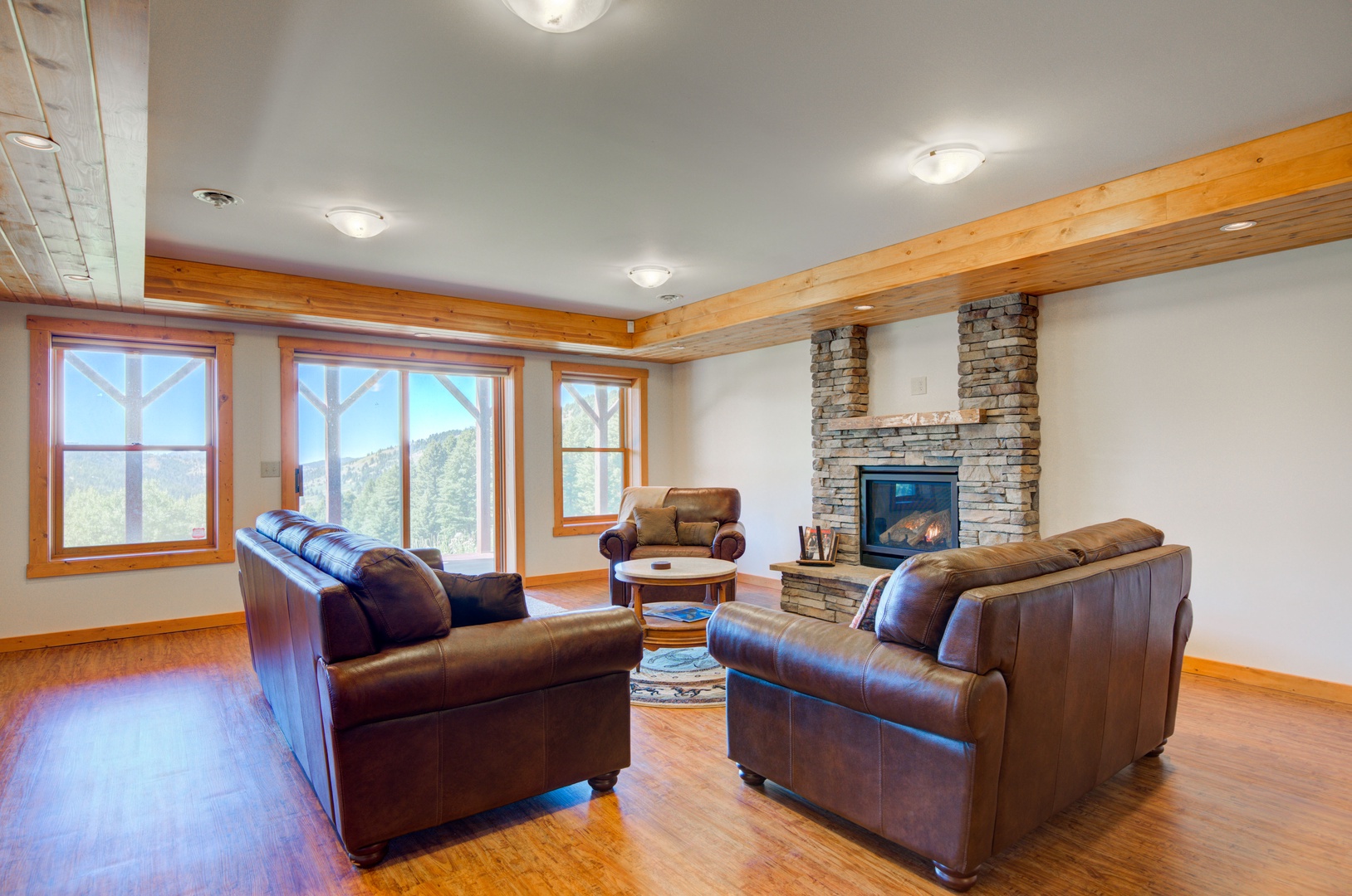 Bozeman Vacation Rentals, The Canyon Lookout - Home away from home