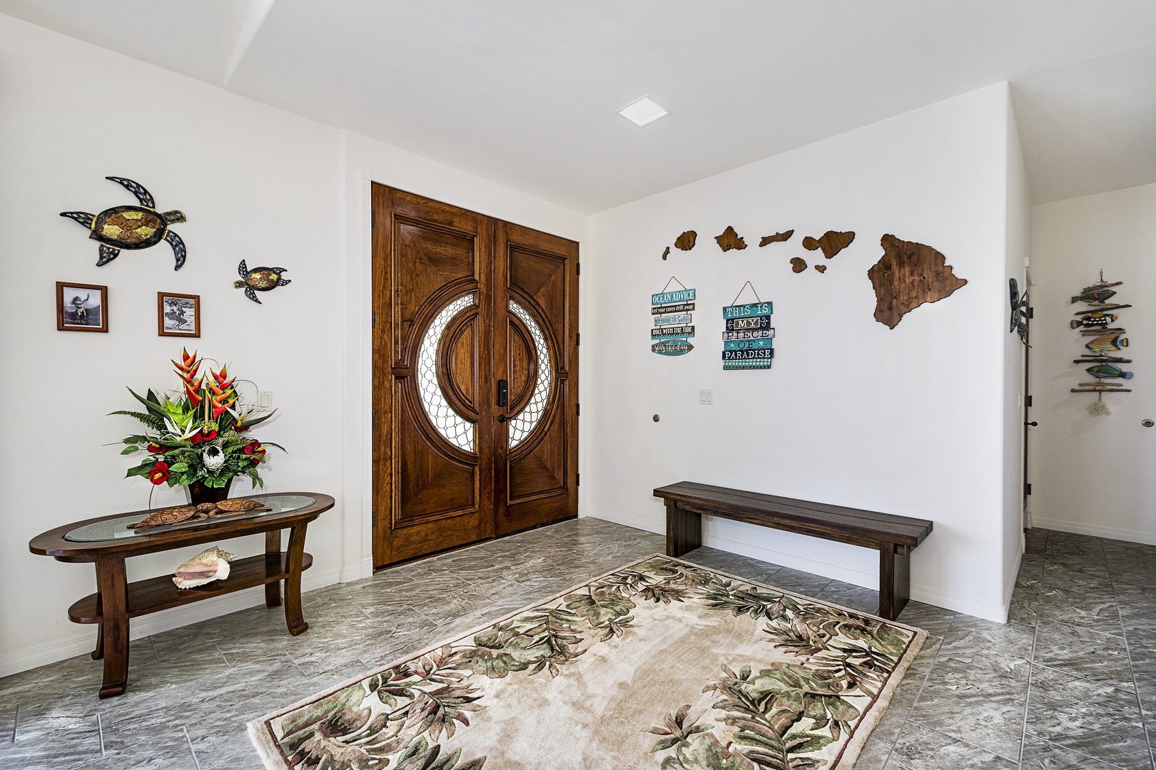 Kailua Kona Vacation Rentals, Maile Hale - Entry/ Foyer