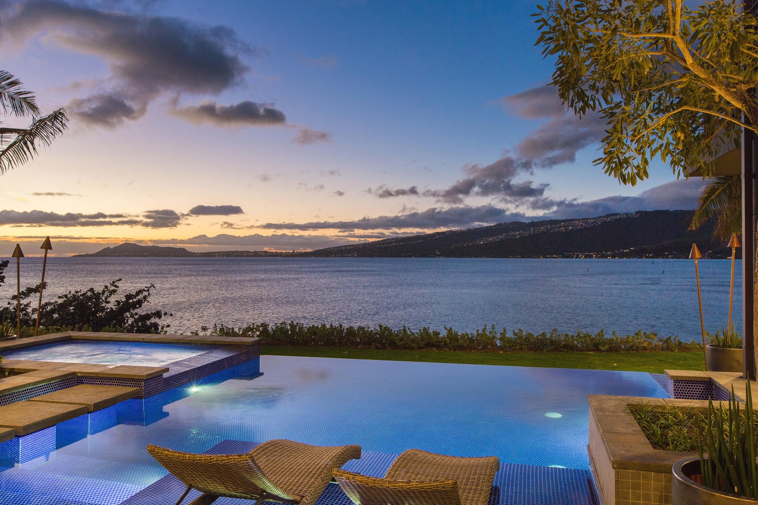 Honolulu Vacation Rentals, Ocean House 4 Bedroom - Endless ocean views