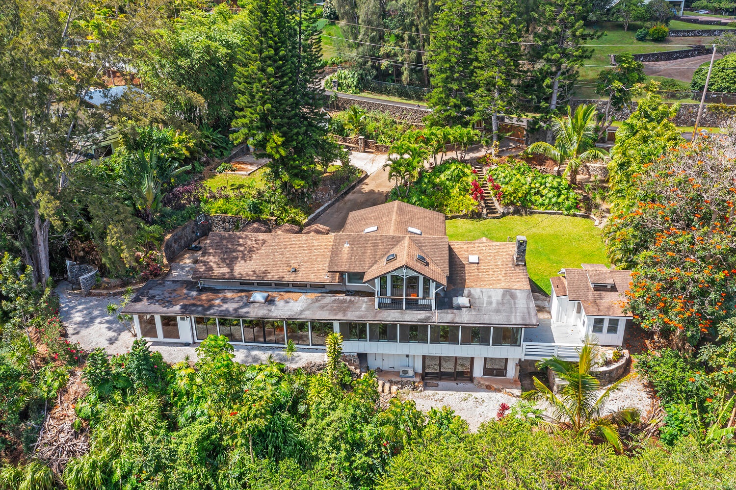 Haleiwa Vacation Rentals, Mele Makana - Overhead view of the home shows the beautiful, natural landscape that surrounds