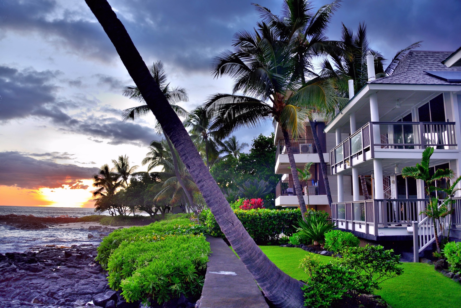 Kailua Kona Vacation Rentals, Hale Kai O'Kona #7 - Breathtaking Sunset with Hale Kai O' Kona #7 in the background!