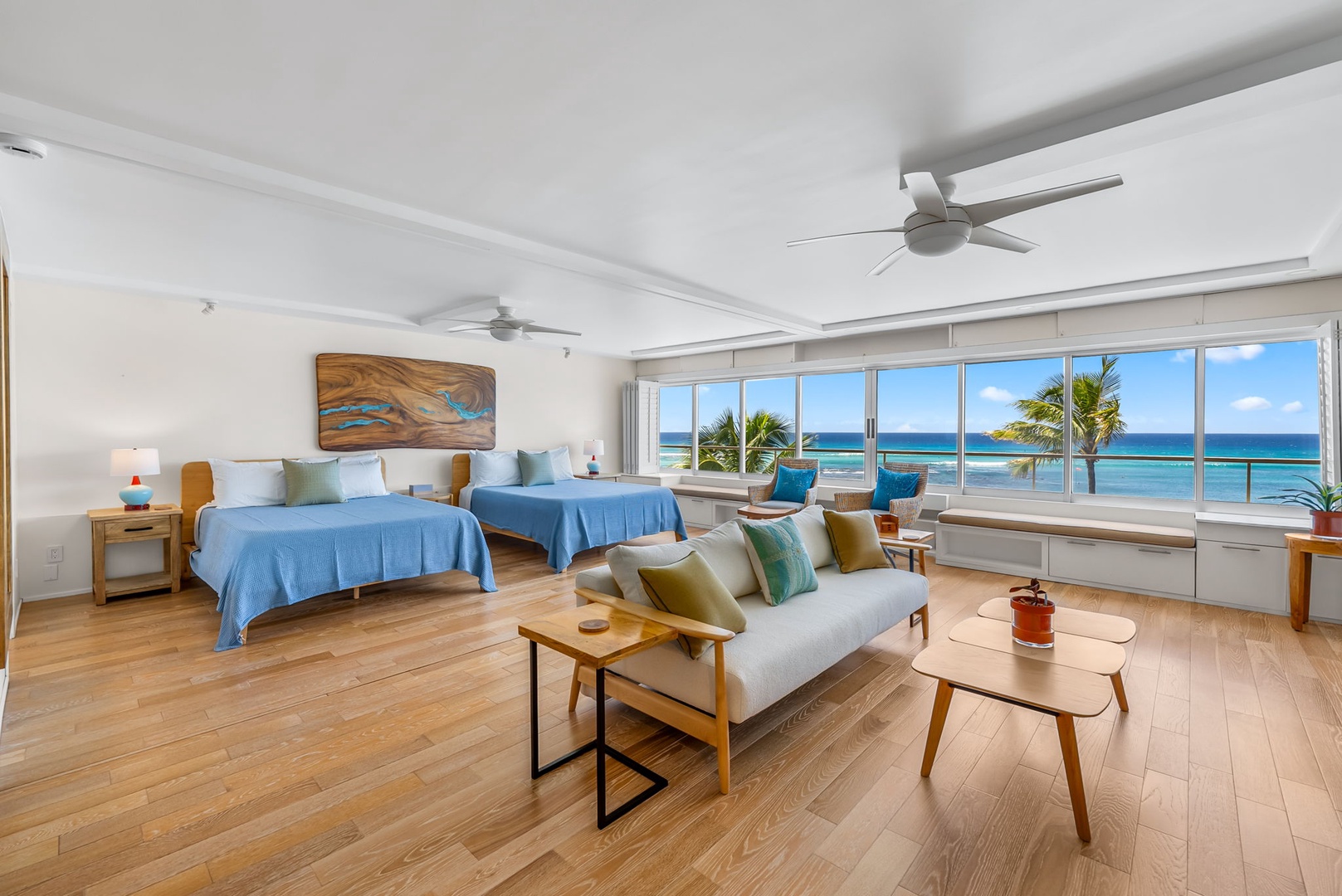 Honolulu Vacation Rentals, Colony Surf Luxe - Unwind in the airy studio with two queen beds, ocean views, and a spacious layout designed for comfort and connection.