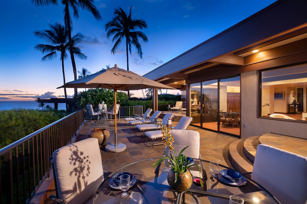 Kamuela Vacation Rentals, Mauna Kea Villas #13 - Unwind on the lanai as golden sunsets paint the sky over the Pacific.
