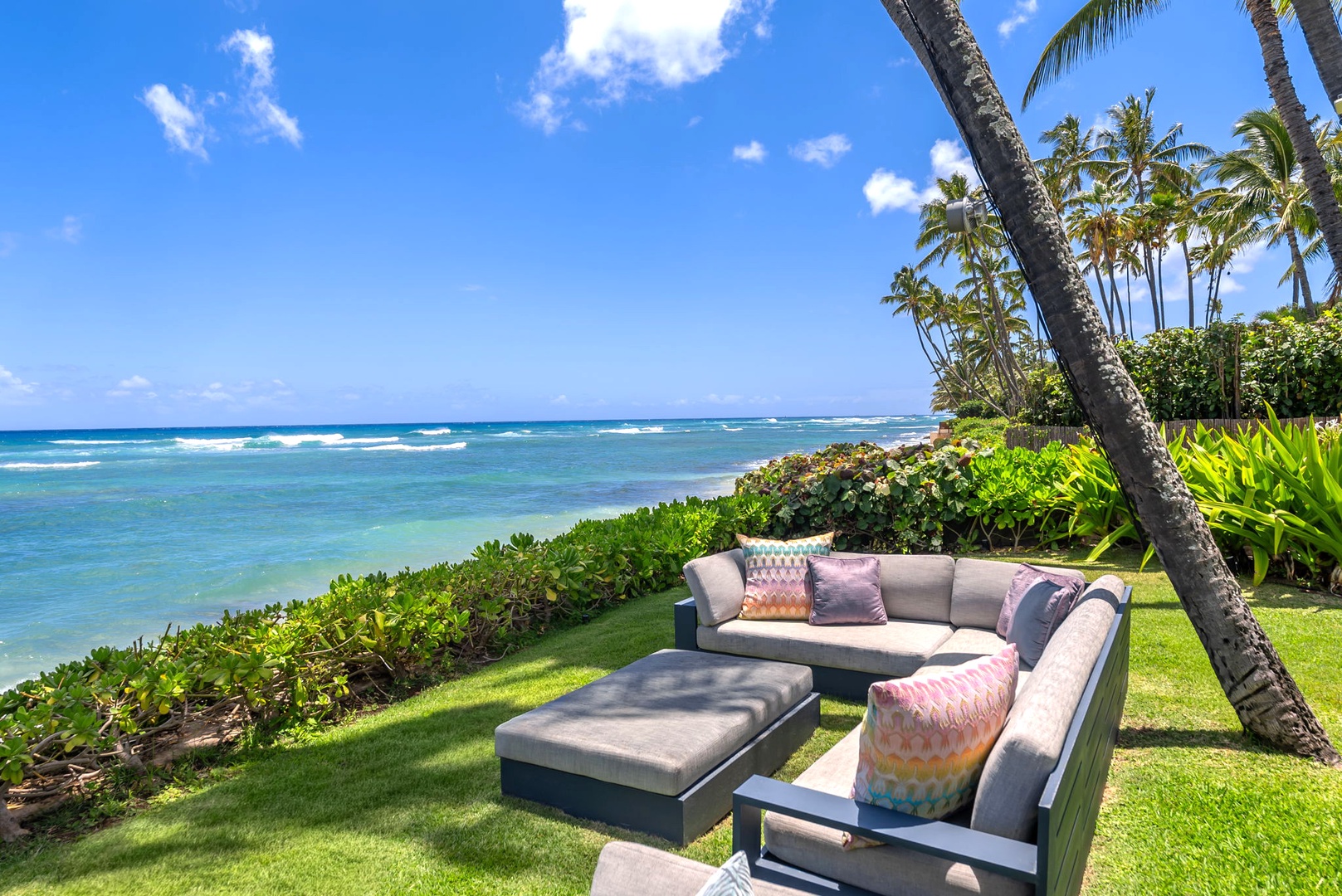 Diamond Head Beachfront Estate