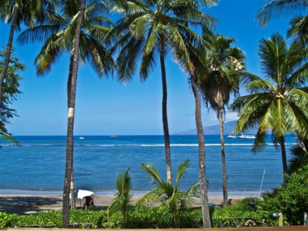 Lahaina Vacation Rentals, Maui Sandy Beach* - 